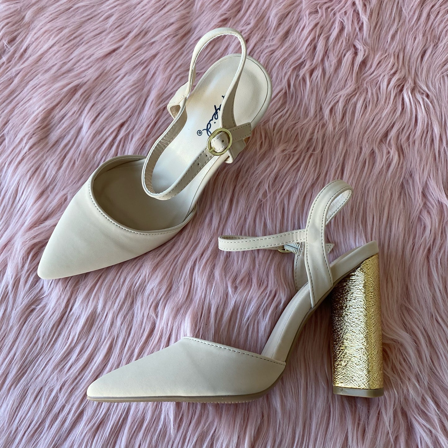 Miss Heels